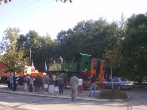 les gens de Saudrupt sont au rendez-vous de la Suzanne arrivée à 10h30