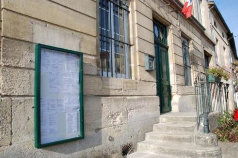 nouveau panneau d'affichage (extérieur) mairie de Saudrupt sept 2009